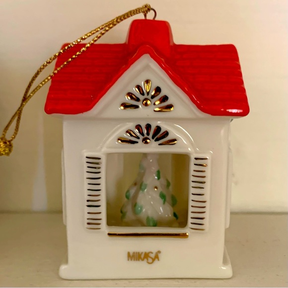 Mikasa Ornament Fine Porcelain House - Picture 1 of 7